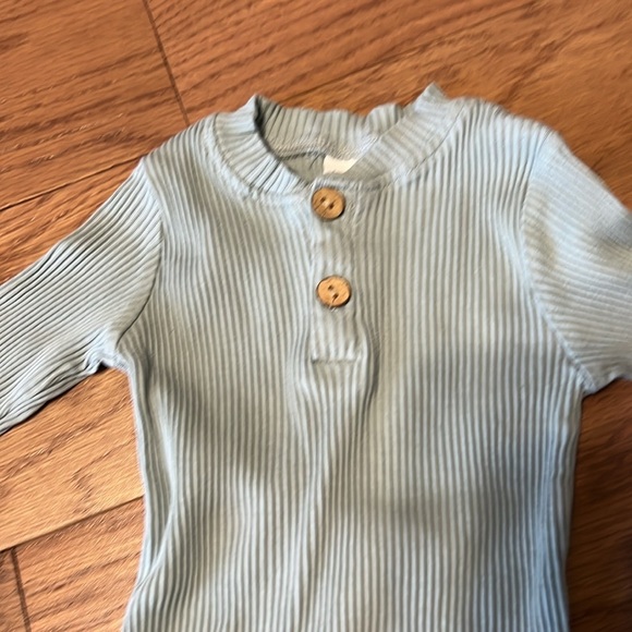 12-18 months gray/blue baby girl outfit - Picture 3 of 5